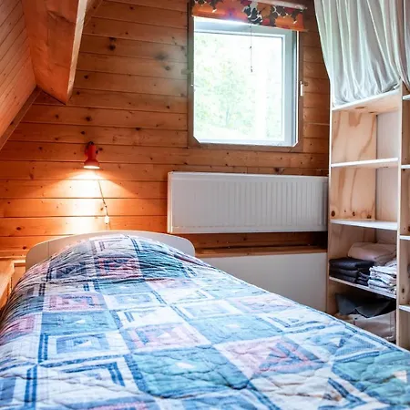 Knus Huisje In Het Bos - Cosy In The Woods Vakantiehuis *